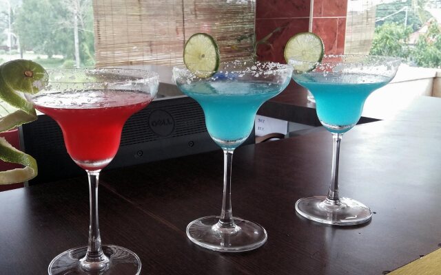 Jasmine Hotel