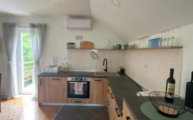 “Bear Hill” Apartments