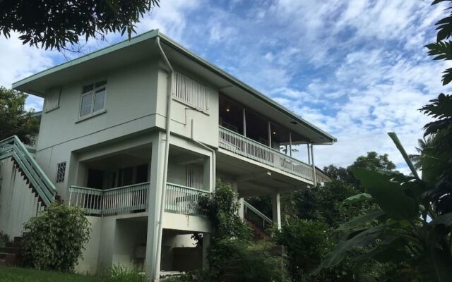 Tivoa Road Holiday House