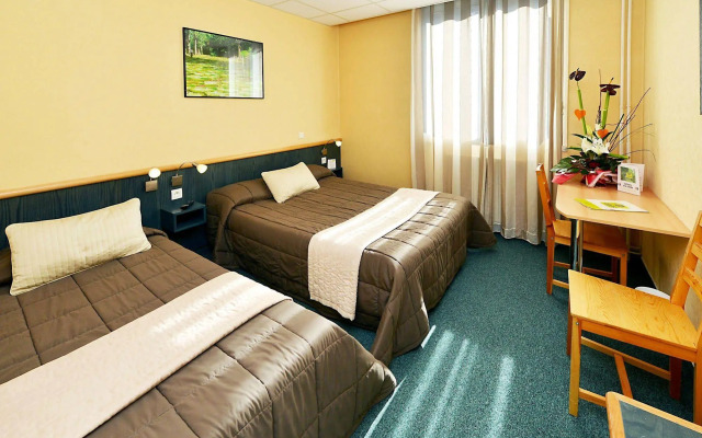 Logis Hôtel Restaurant du Midi