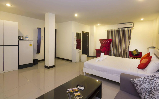 Royal Q&D Suites Hotel