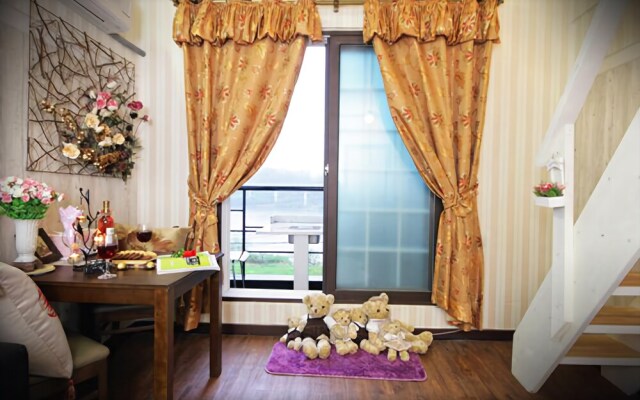 Chuncheon Beautiful House Pension