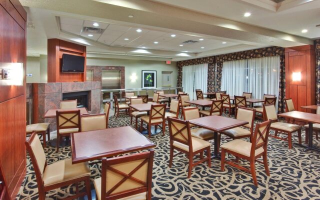 Newmarket Hotel & Suites