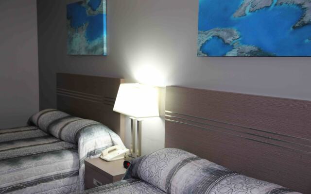 Travelodge by Wyndham Grande Prairie