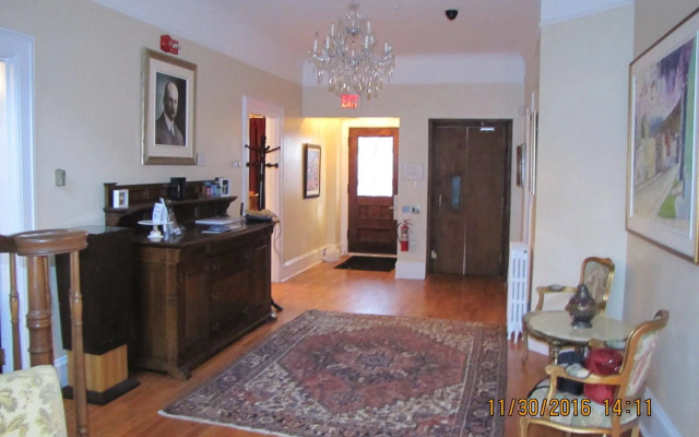 Monroe House Executive Suites