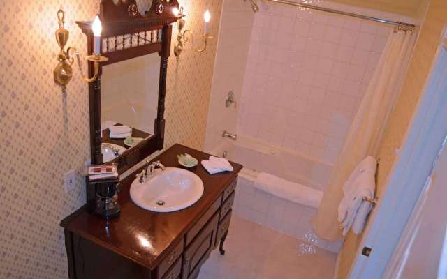 Bedham Hall Bed & Breakfast