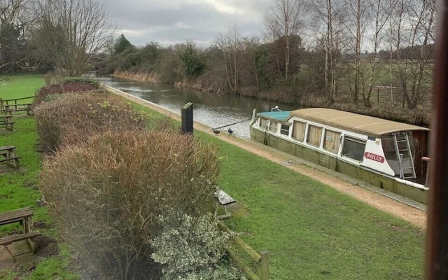 The Dog & Doublet Inn