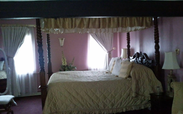 The Mary Arden Inn