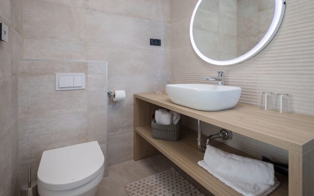 Luxury Villa Cinderella with Swimming Pool