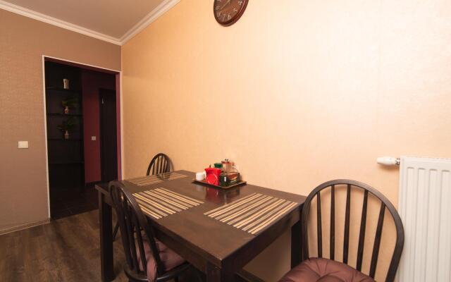 Novin (Новин) на улице 50 Лет Октября 57А