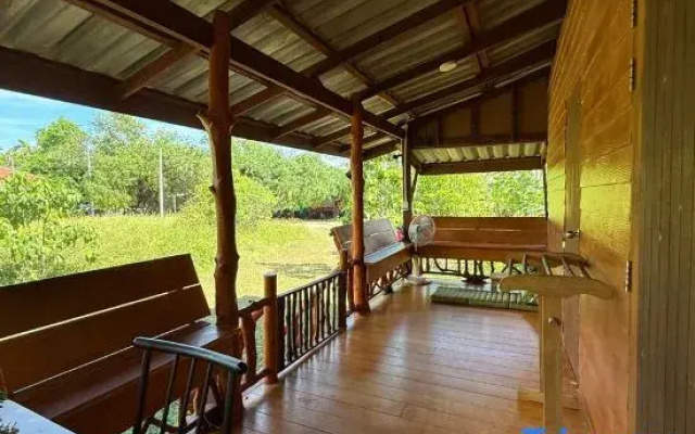 Om Garden North