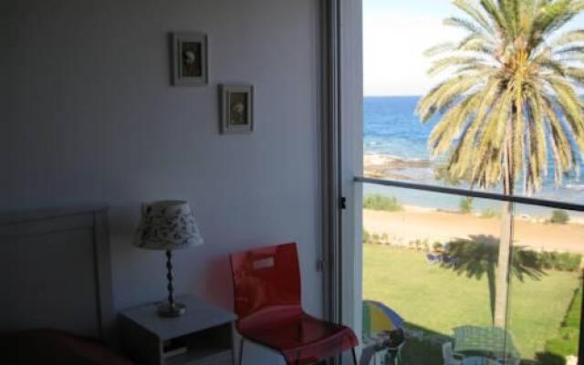 Trident Beach Apartment