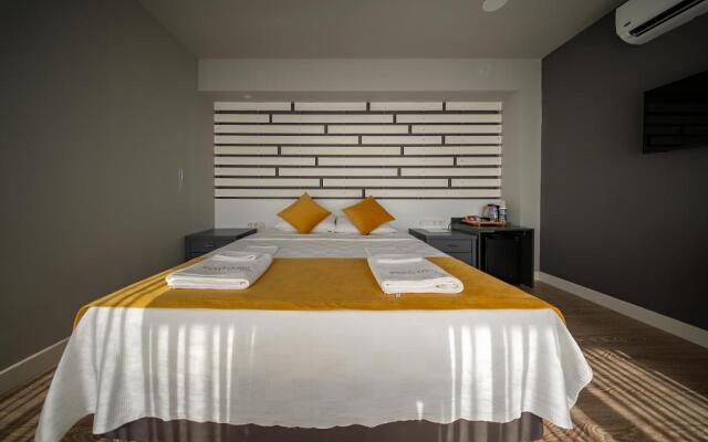 Neko Hotel