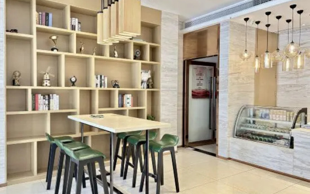 City Comfort Inn Hotel (Jingshan Xinshi Avenue)