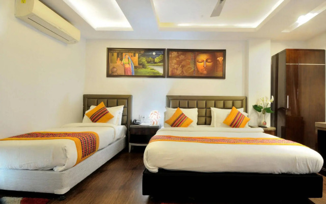 Hotel Cabana 5 Mins Walking Distance From NDLS Station