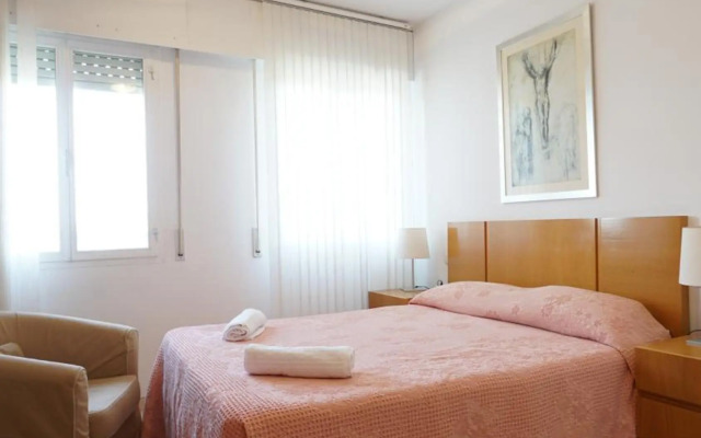 RentalSevilla Confortable apartamento cerca del Barrio de Santa Cruz