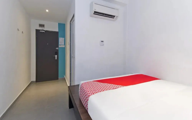 OYO 128 Mutiara Suites