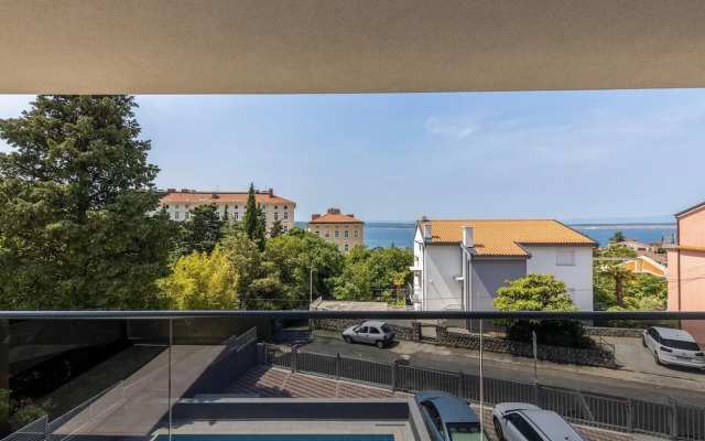 Apartment in Croatia Near Stunning Coastline