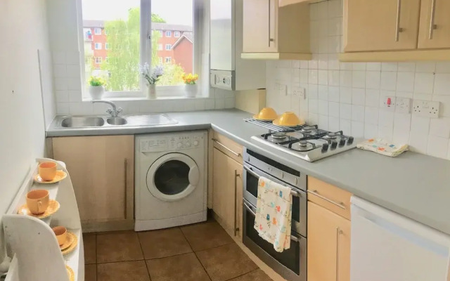 Apple Perch 2BR Flat-Free Parking