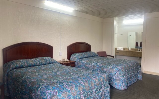 Discovery Inn Macon
