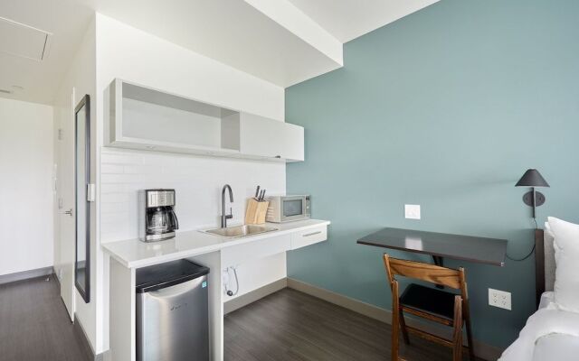 Sonder by Marriott Bonvoy Revival Apartments English Bay
