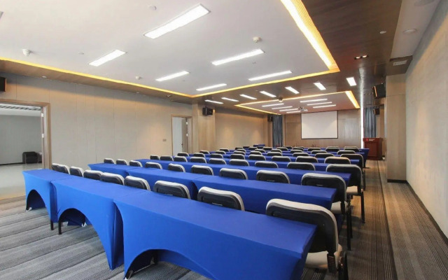 Echarm Hotel Wuhan Jiangxia Zhongbai Plaza