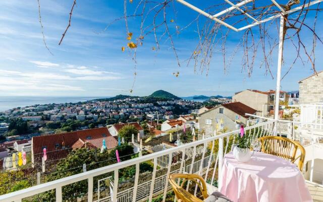 Rooms Batina