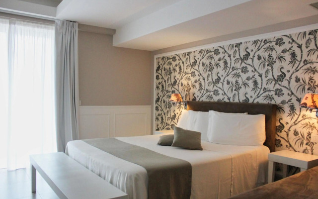 Bianco Riccio Suite Hotel