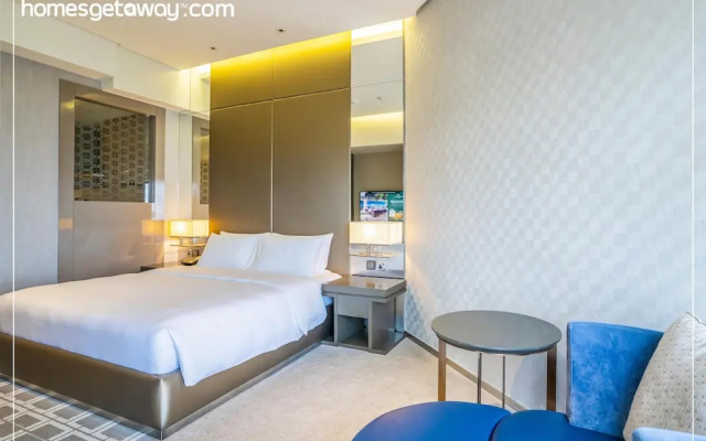HomesGetaway -Studio in Hyatt Residences