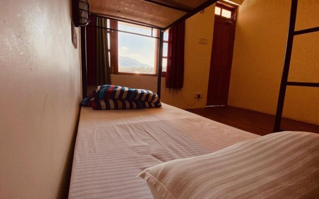 Madpackers Manali - Hostel