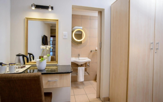 The Cycad Lodge & Chalets