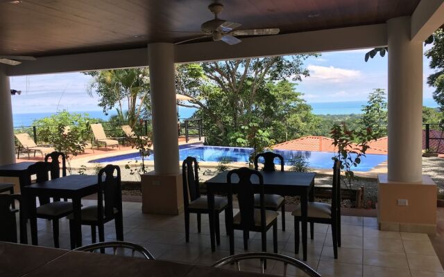 Casa del Toucan