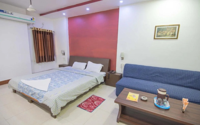 Hotel Apaar Residency