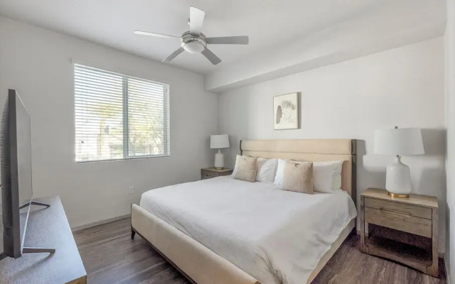 Landing Glendale Arrowhead