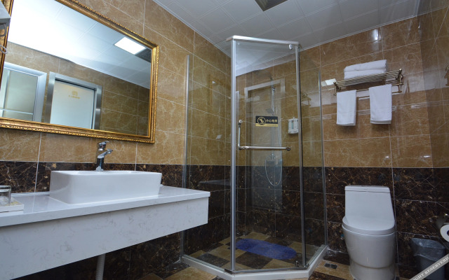 Nanjing 6 1 Business Passenger Hotel
