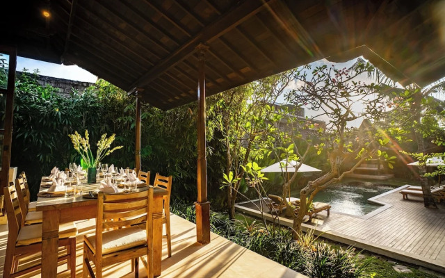 Villa Tropical Svasti by Nakula