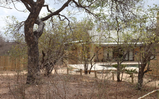 Lili Bush Guesthouse