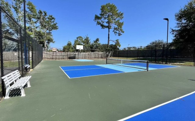 Bayview 23 2 Bedroom Condo