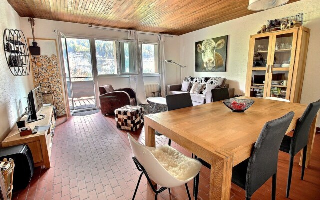Ravinesrooms Located at 500 Meters From the Cableway