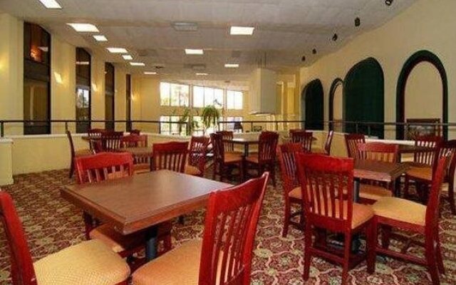 Palm Bay Hotel & Conference Center