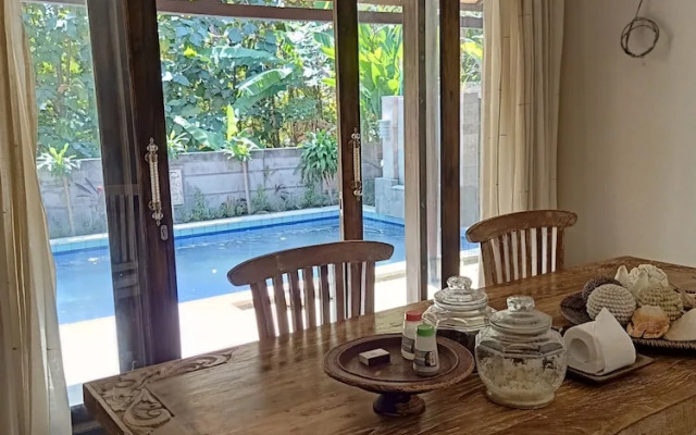 Vila Bukit Sari