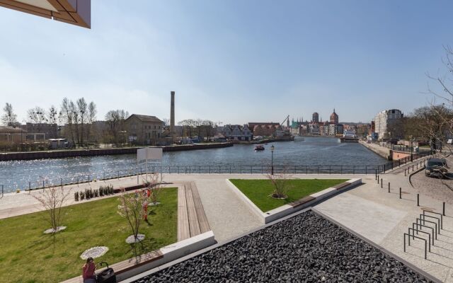 Navy Group - Lion's Castle