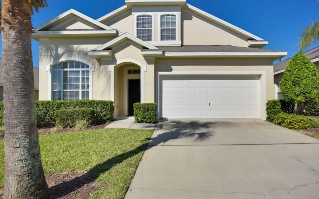 Family Retreat w/ Pool: 10 Mi to Disney!