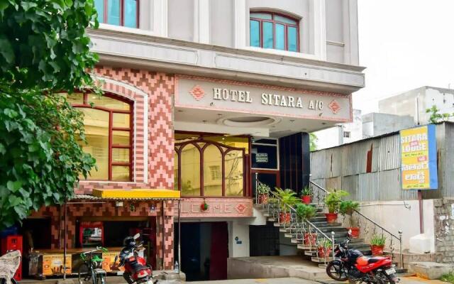 Hotel Sitara Inn