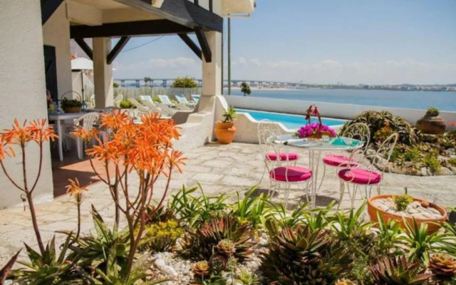 Casa Do Bico Da Biaritz