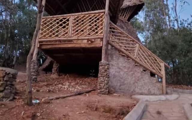 Ngorongoro economy Lodge