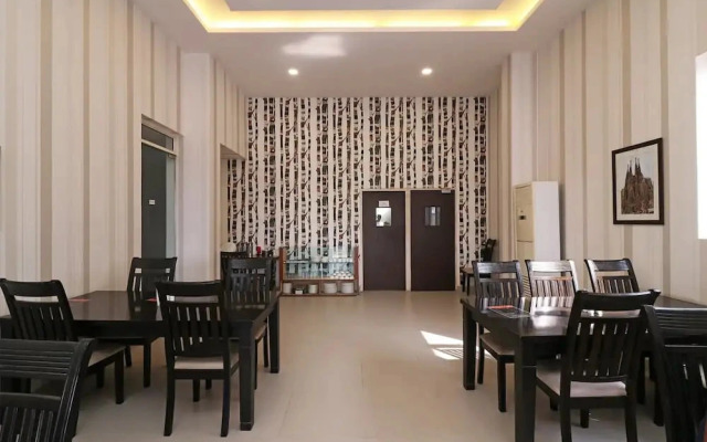 Hotel Nano by OYO Rooms