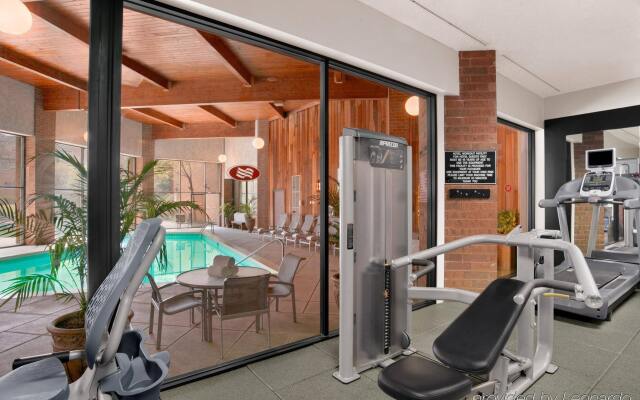 Crowne Plaza Columbus North- Worthington by IHG