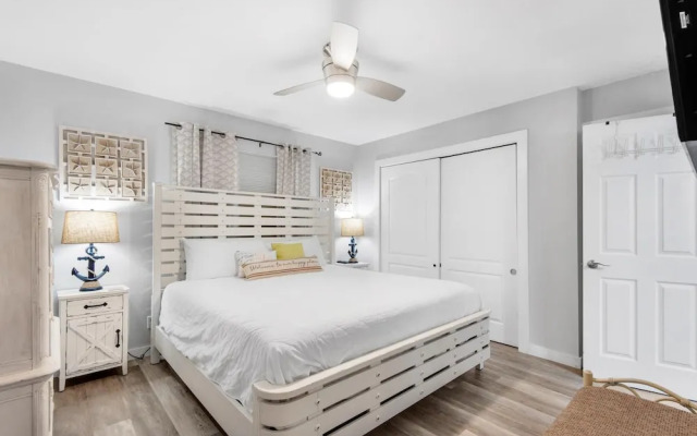 200 Steps to the Beach