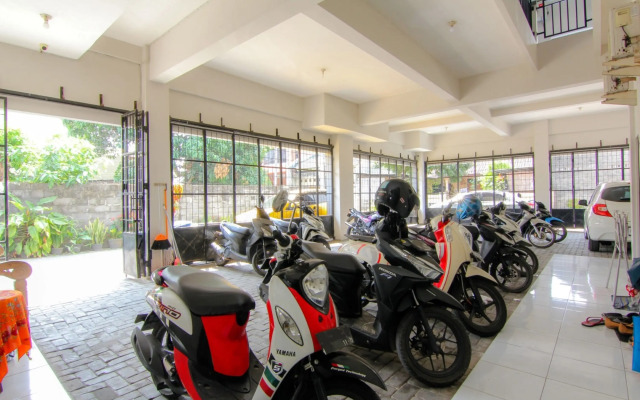 Jj House Wahid Hasyim by ZUZU
